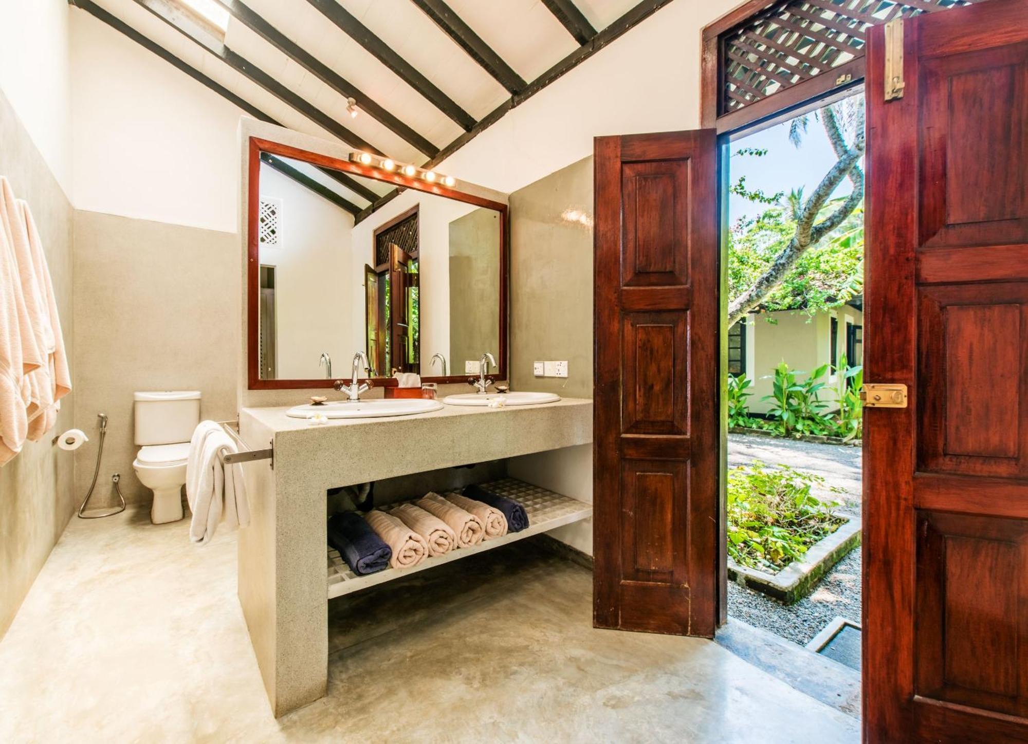 Apa Villa Thalpe Unawatuna Exterior foto